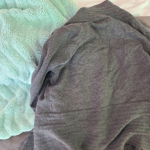 Grey Sweater - Picture 2 of 2